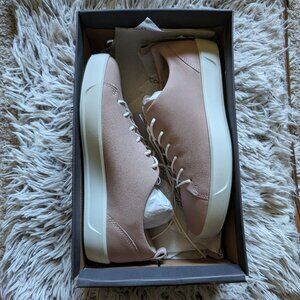 ECCO Soft 8 Sneaker | Rose Dust Leather | New in Box | U.S. 7-7.5 (E.U 38)